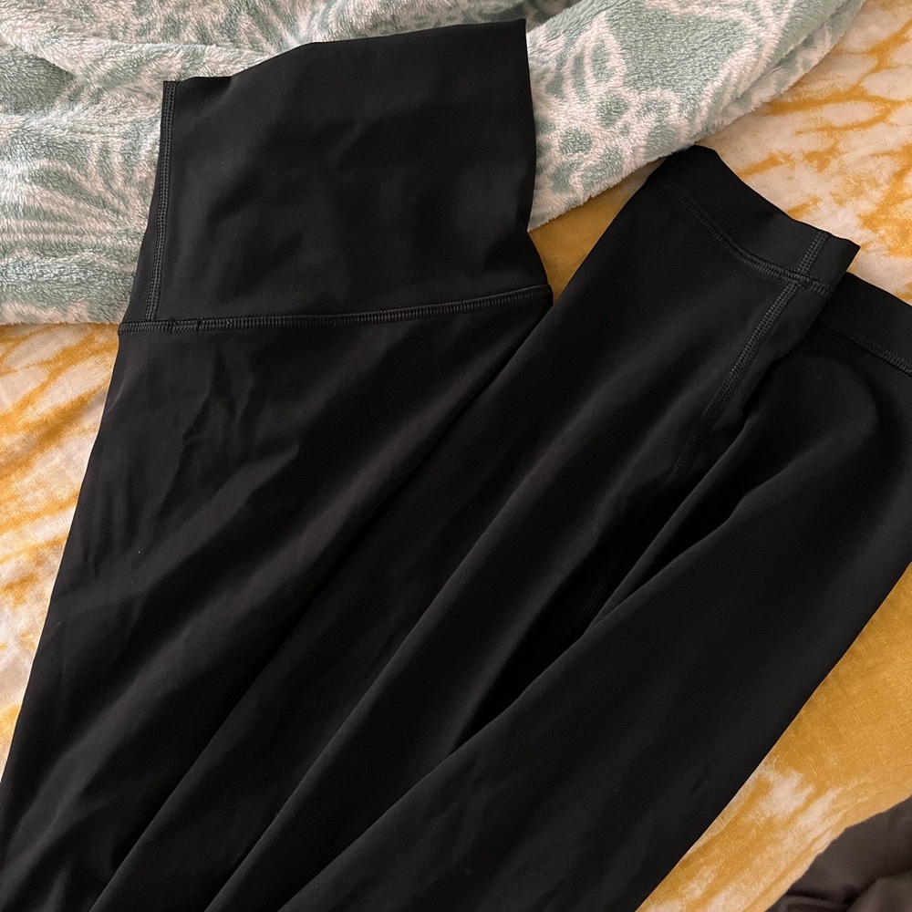 Lululemon Wonder Under View 2